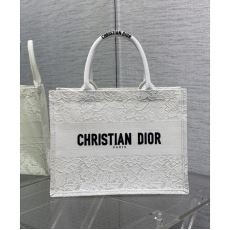 Christian Dior Shopping Bags